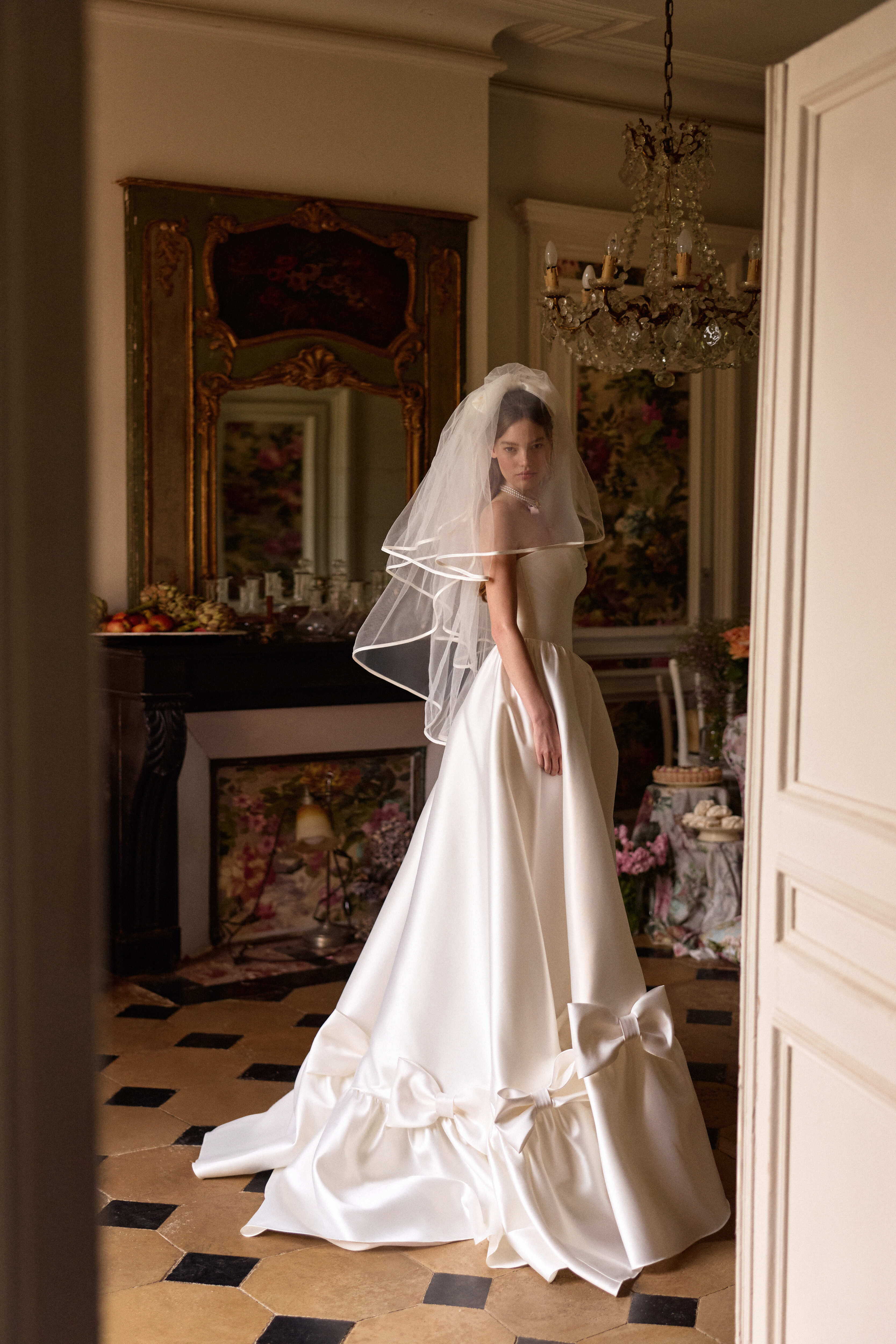 Veluna veil accessories