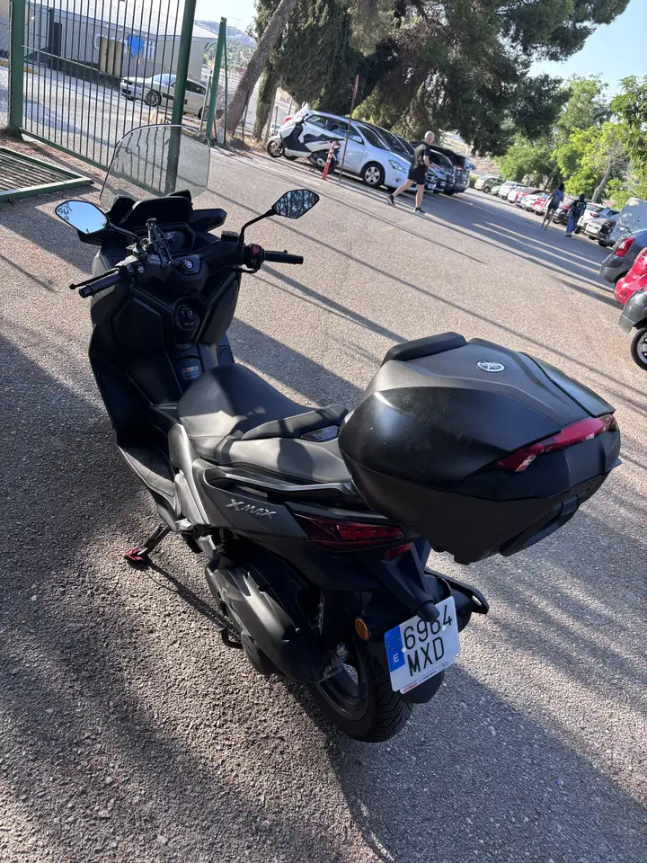Yamaha XMAX 125 - Vista 3
