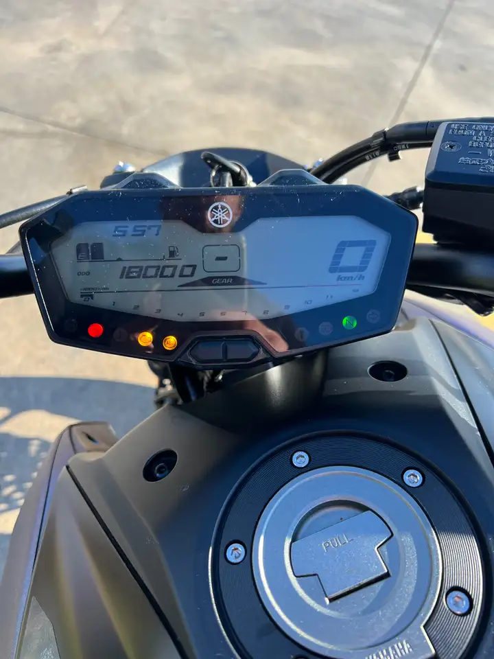 Yamaha MT-07 – Vista 5