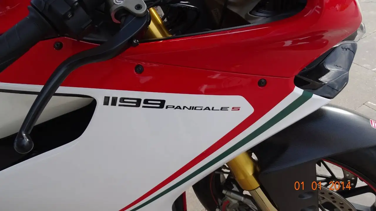 Ducati 1199 Panigale - Vista 8