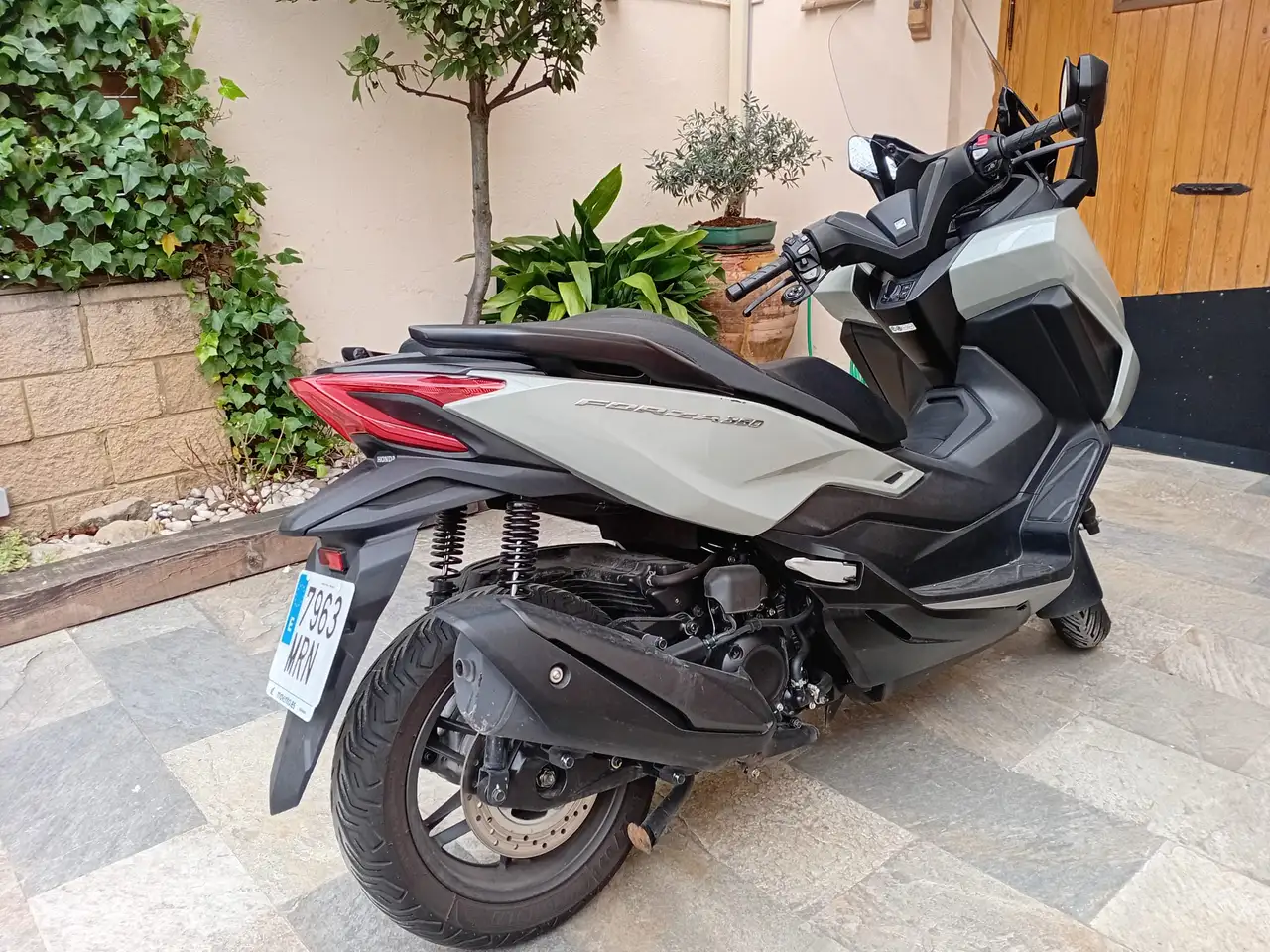 Honda Forza 350 – Vista 5
