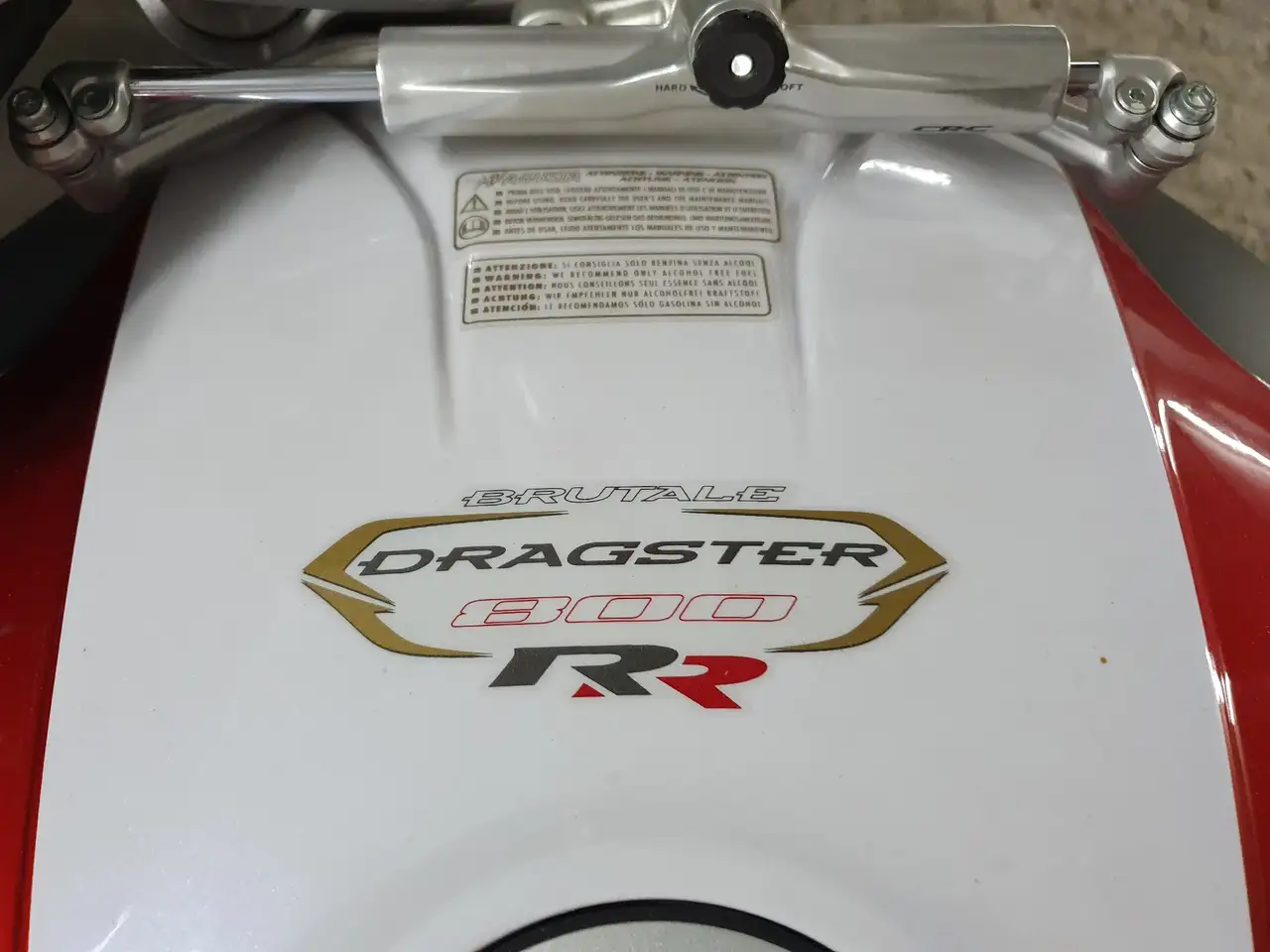 MV Agusta Brutale 800 - Vista 3