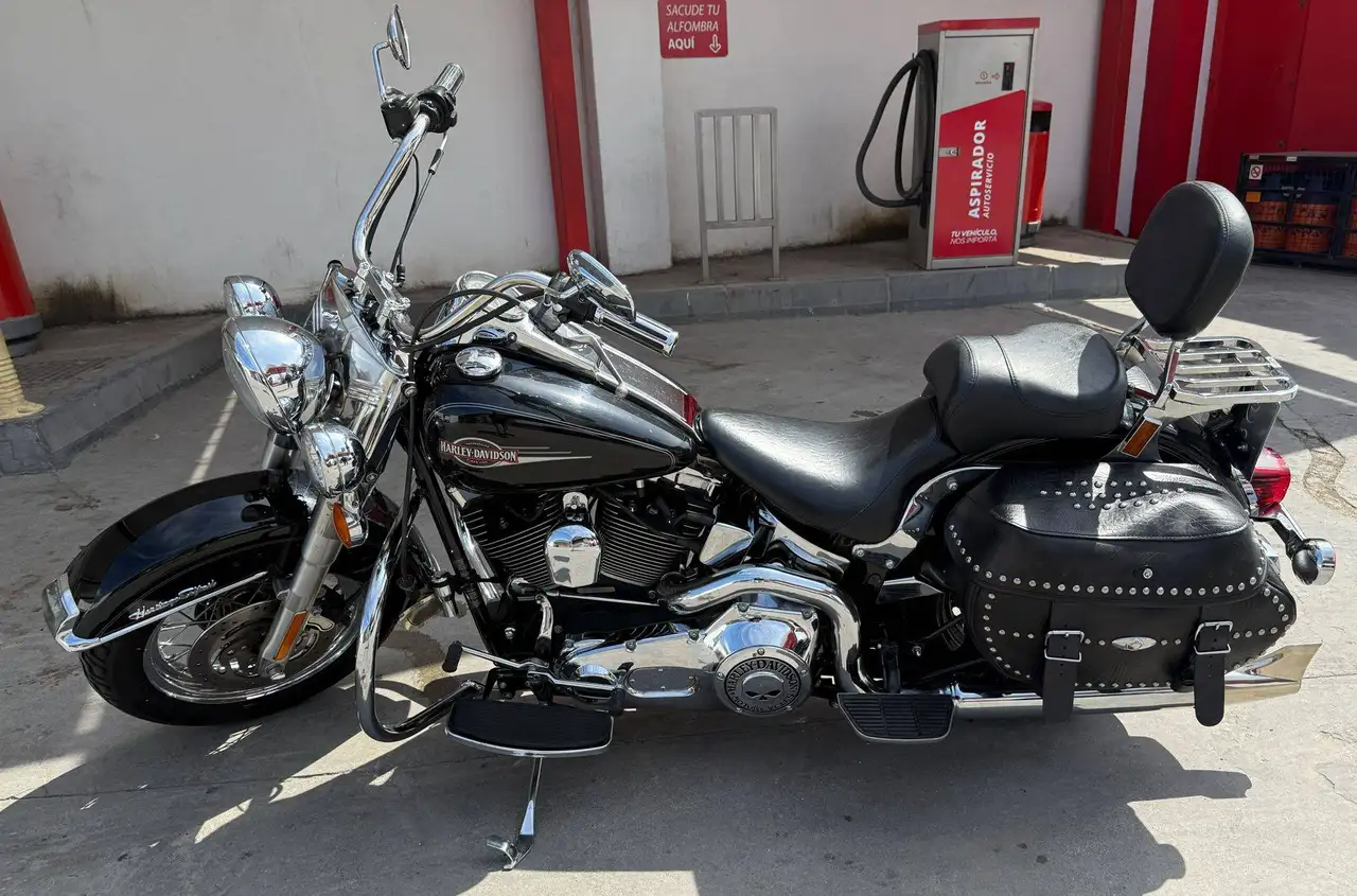 Harley-Davidson Softail Heritage – Vista 2