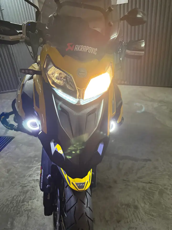 Benelli TRK 502 – Vista 14