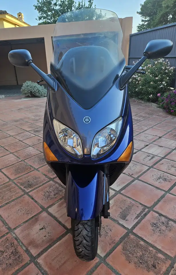 Yamaha TMAX 500 - Vista 11