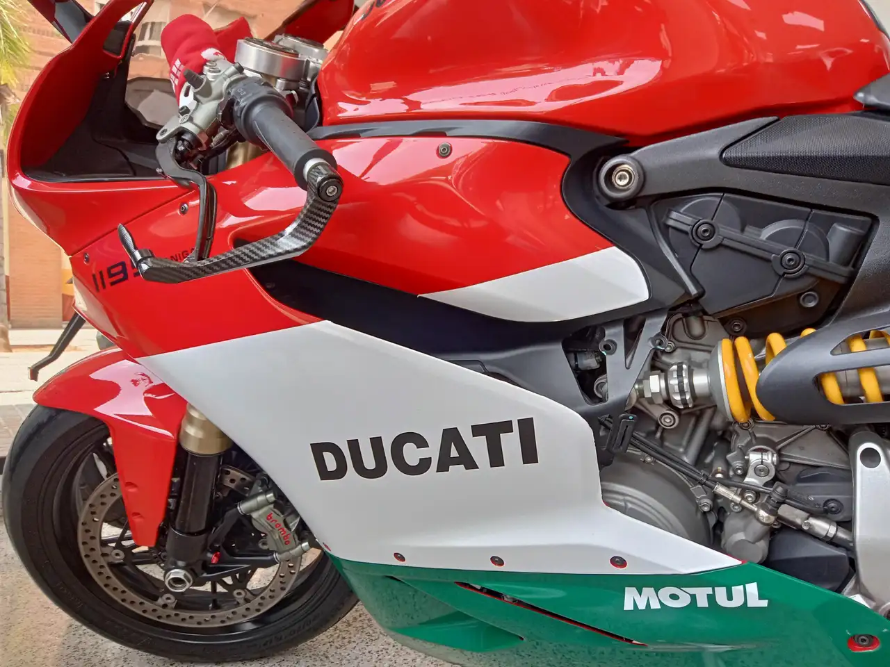 Ducati 1199 Panigale - Vista 4