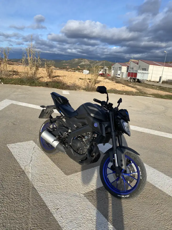 Yamaha MT-125 - Vista 3