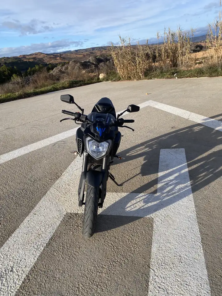 Yamaha MT-125 - Vista 4