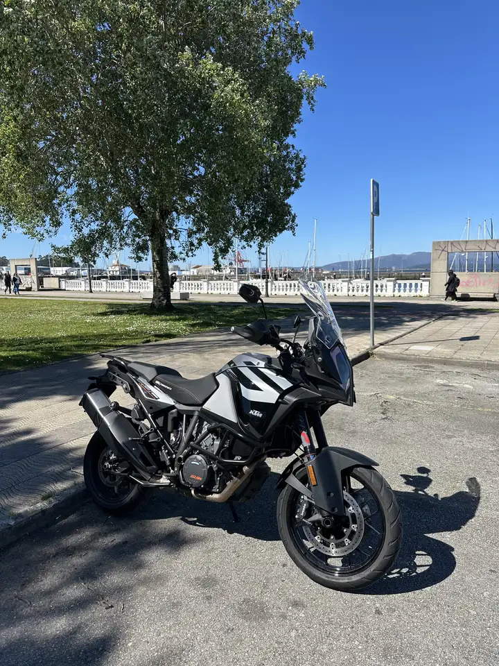 KTM 1290 Super Adventure - Vista 4