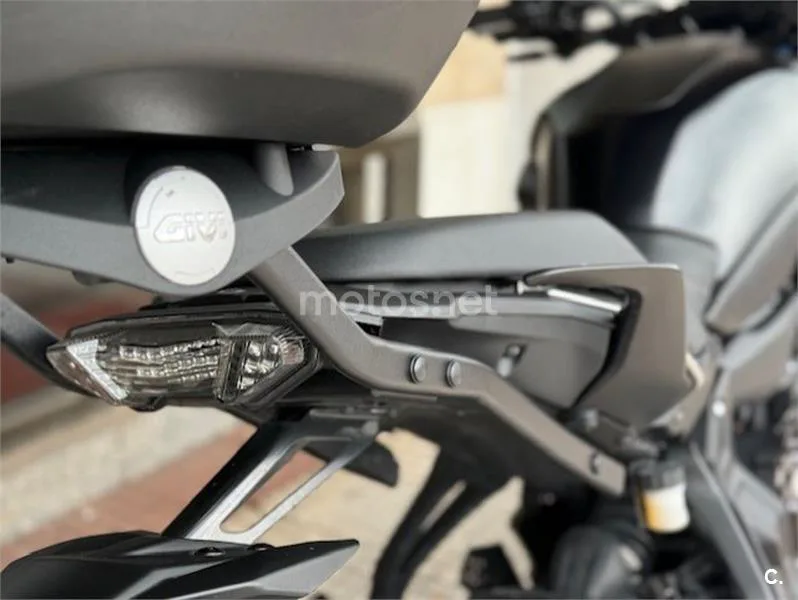 Yamaha Tracer 7 – Vista 7