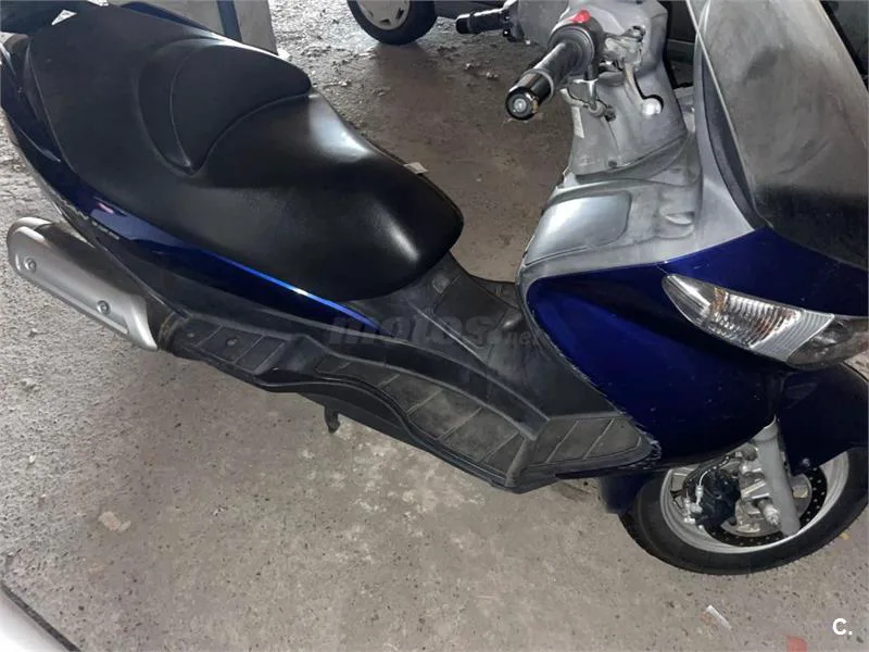 Suzuki Burgman 125 – Vista 2