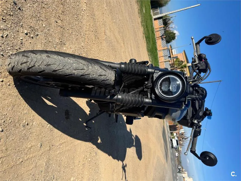 Yamaha XSR700 – Vista 2