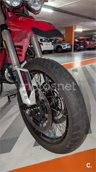 Moto Guzzi V 85 TT – Vista 14