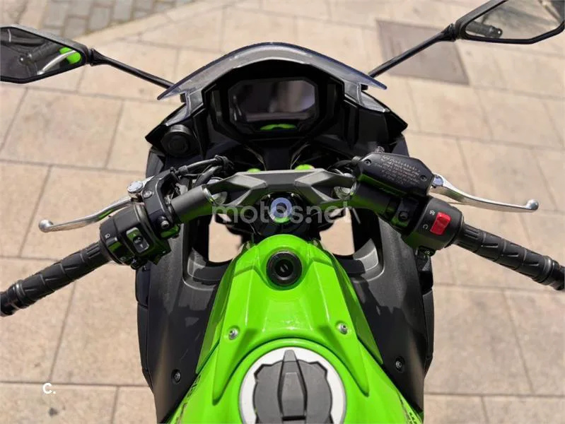 Kawasaki Ninja 650 – Vista 14