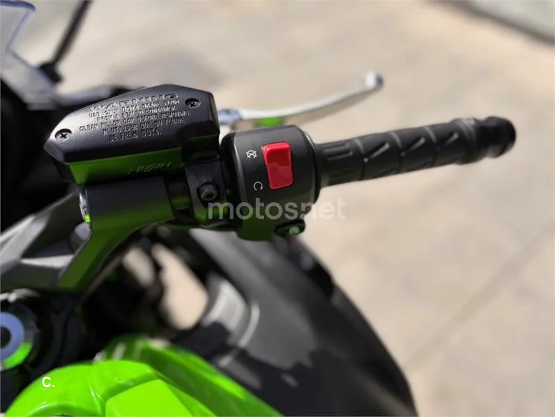 Kawasaki Ninja 650 – Vista 16