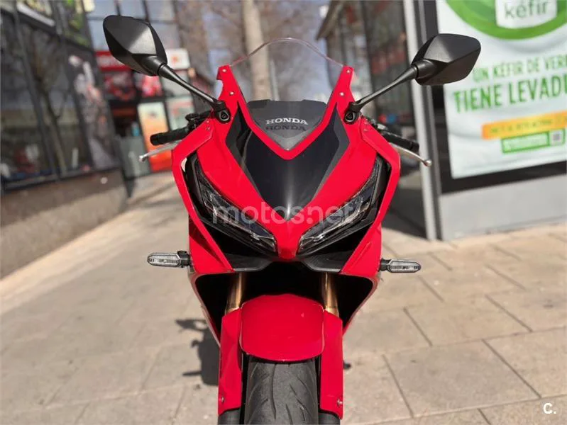 Honda CBR 650 R – Vista 6