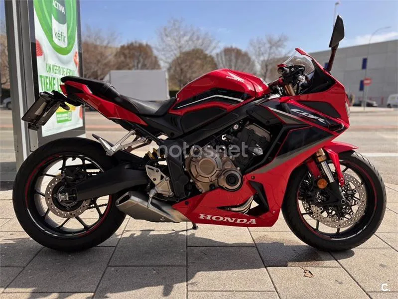 Honda CBR 650 R – Vista 7