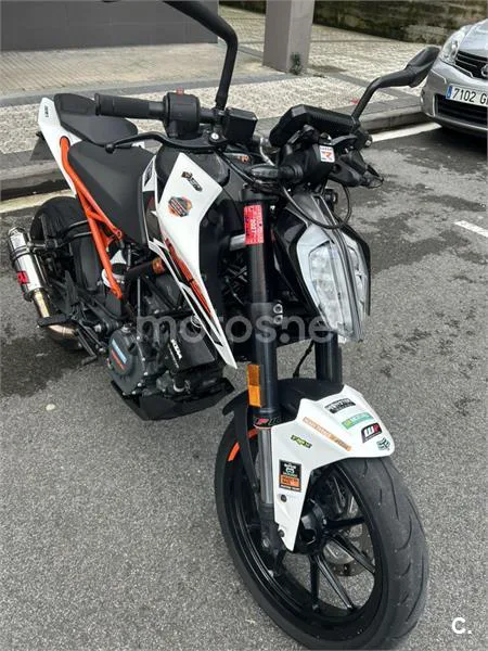 KTM 125 – Vista 7