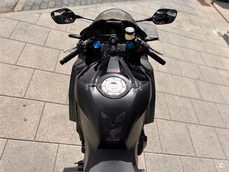 Honda CBR 600 RR – Vista 13