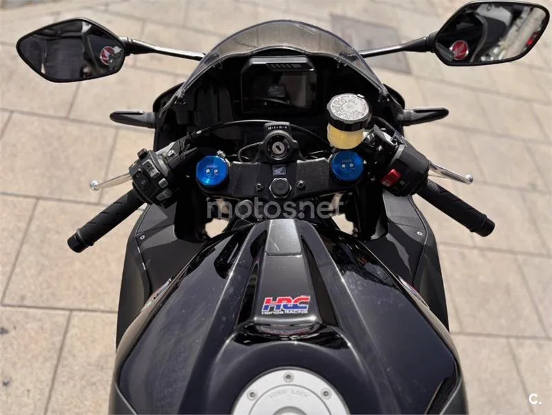 Honda CBR 600 RR – Vista 14