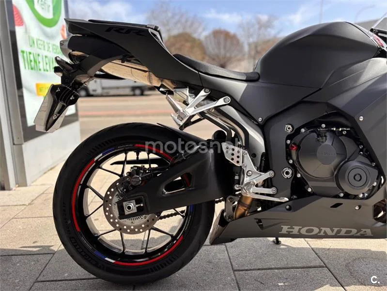 Honda CBR 600 RR – Vista 9