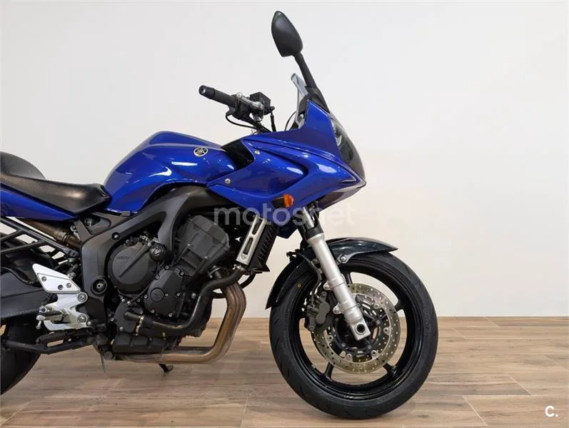 Yamaha FZ6 Fazer – Vista 4