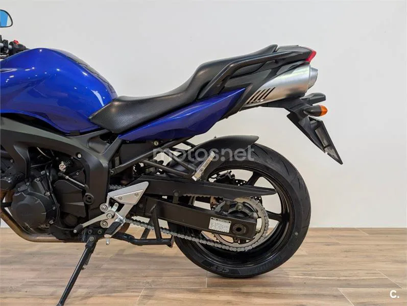 Yamaha FZ6 Fazer – Vista 9
