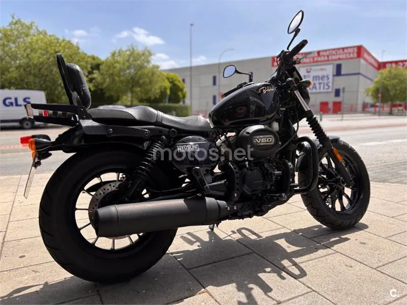 Hyosung Aquila GV 125 S – Vista 9