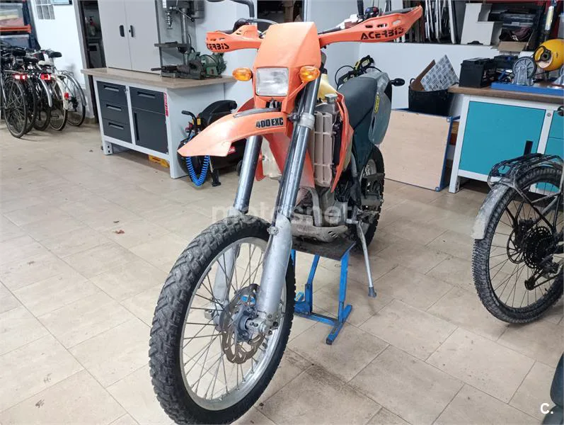 KTM 400 EXC – Vista 4