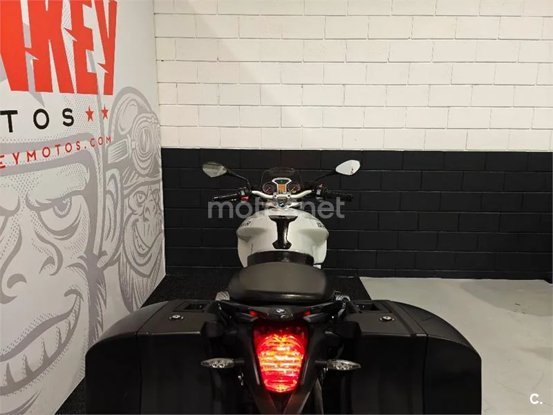 BMW R 1200 R – Vista 7