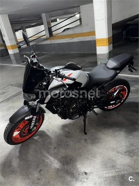 Yamaha MT-07 – Vista 4