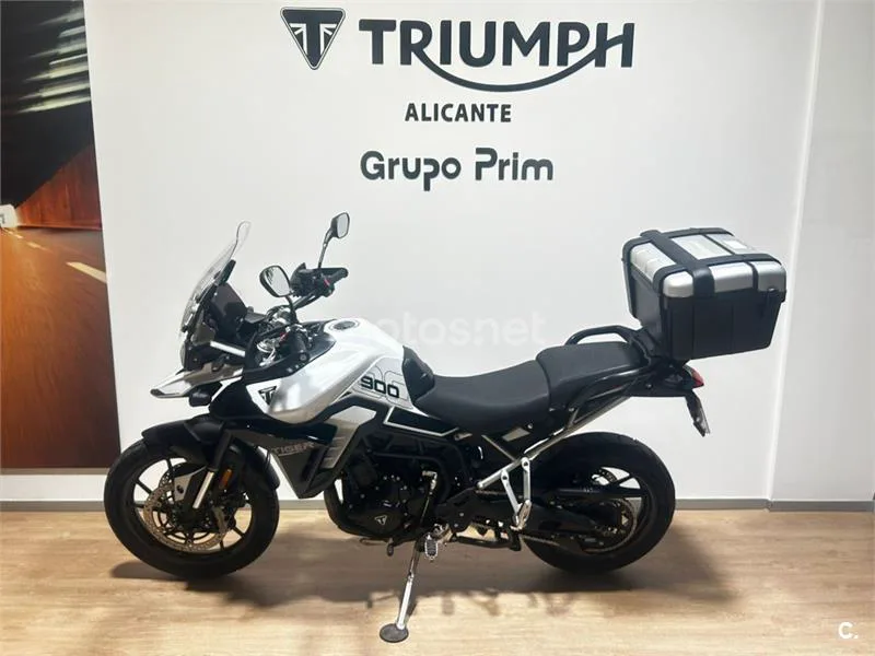 Triumph Tiger 900 – Vista 4