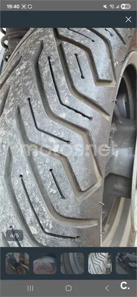 Yamaha XMAX 125 – Vista 4