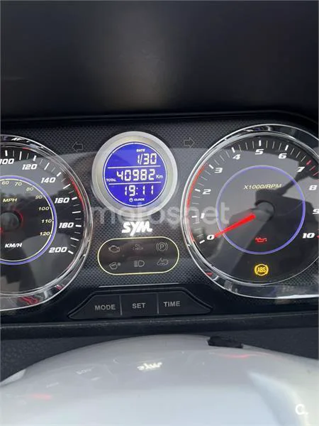 SYM Maxsym 600 – Vista 5