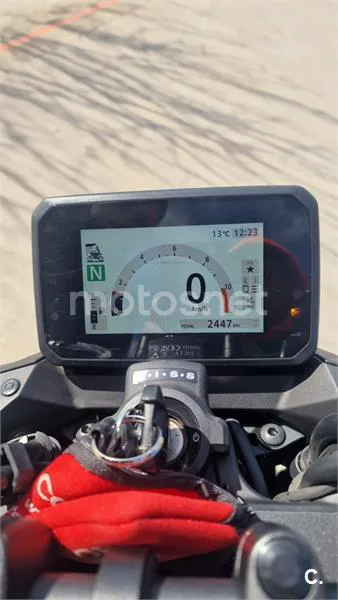 Honda CB 750 – Vista 6