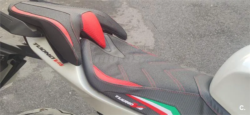 Aprilia Tuono V4 1100 – Vista 4