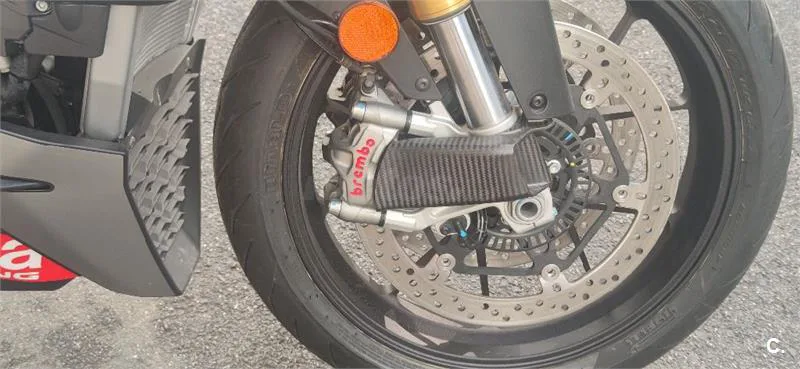 Aprilia Tuono V4 1100 – Vista 6