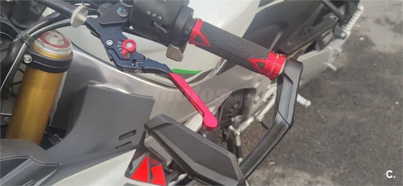 Aprilia Tuono V4 1100 – Vista 7