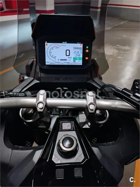 Honda X-ADV – Vista 4