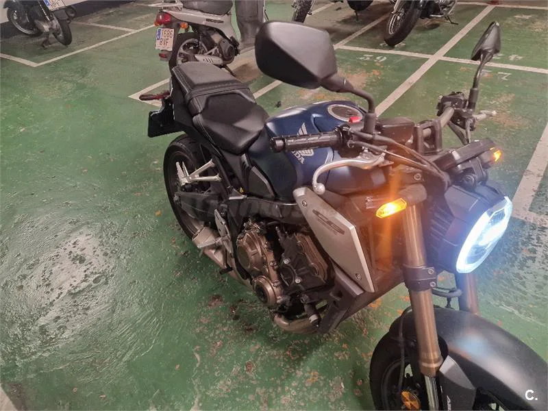 Honda CB 650 R – Vista 3
