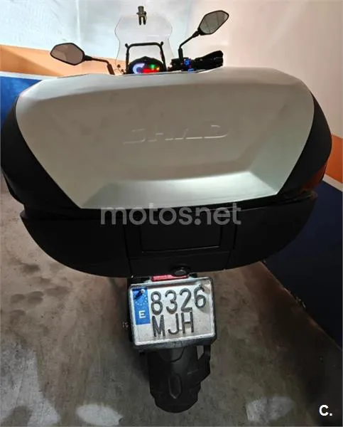 Benelli TRK 502 – Vista 4