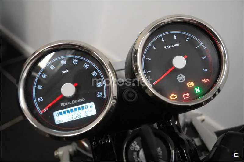 Royal Enfield Interceptor 650 – Vista 5