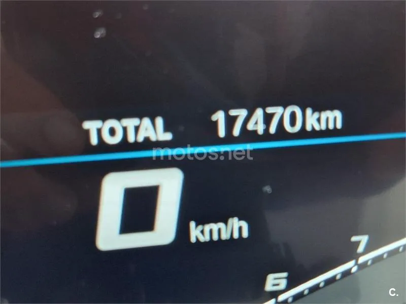 BMW F 900 R – Vista 7