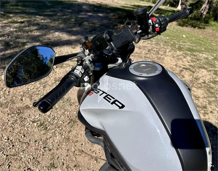 Ducati Monster – Vista 9
