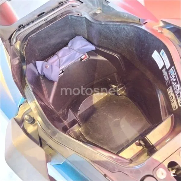 Honda Forza 750 – Vista 12