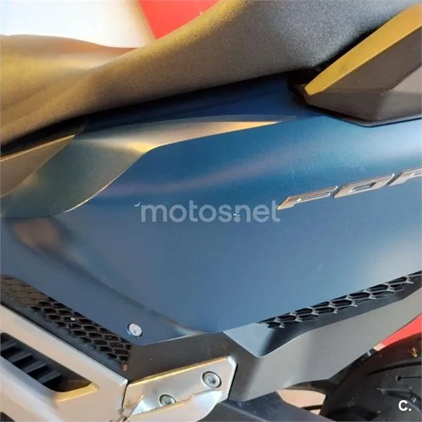 Honda Forza 750 – Vista 13