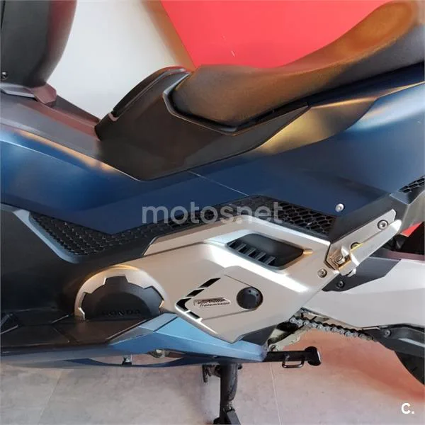 Honda Forza 750 – Vista 17