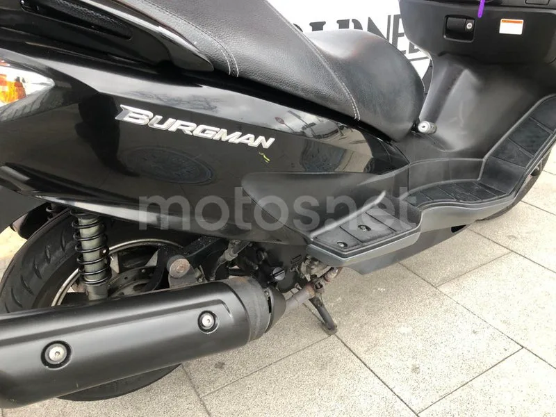 Suzuki Burgman 125 - Vista 6