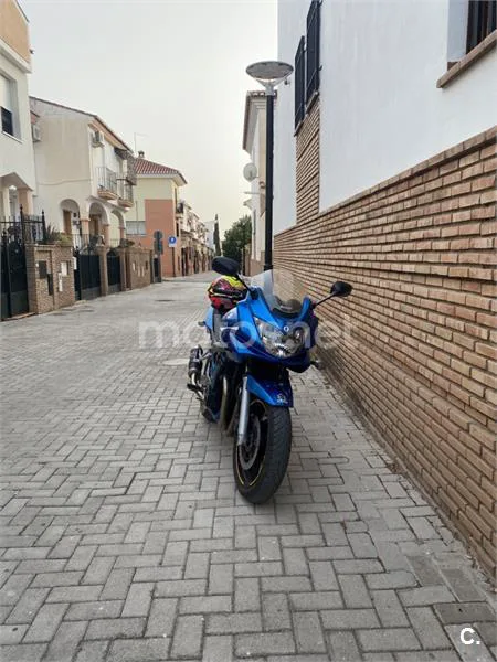 Suzuki Bandit 650 S – Vista 2