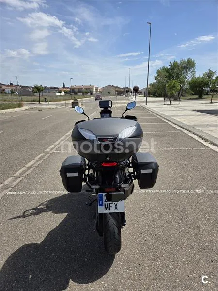Honda X-ADV – Vista 6